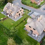 بيت للعطل Reetdachhaus Nordstern غاردينغ