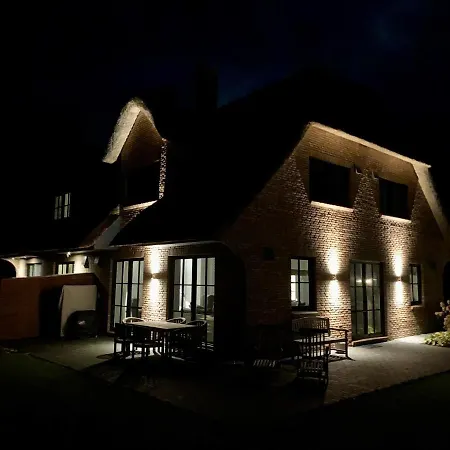 Nyaraló Reetdachhaus Nordstern