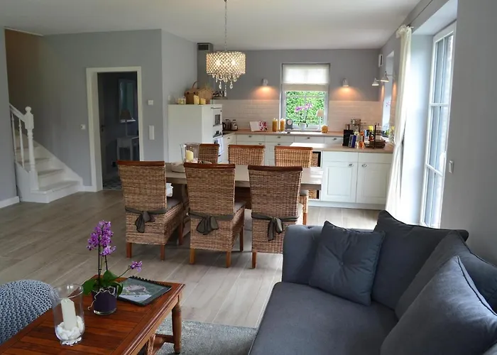 Reetdachhaus Nordstern Nyaraló