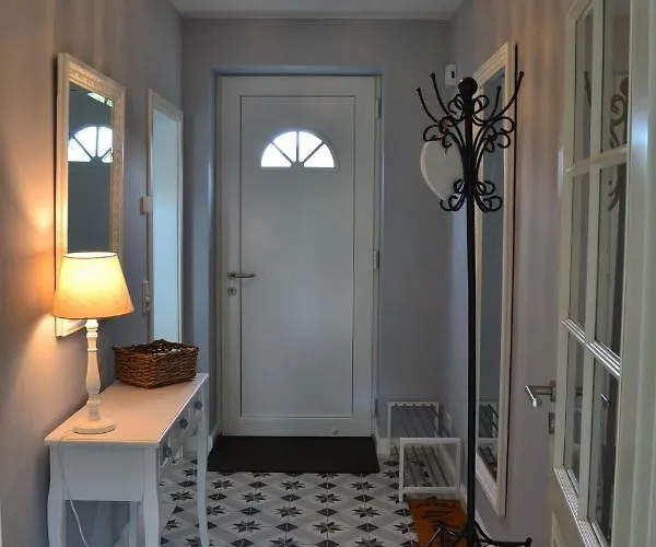 Nyaraló Reetdachhaus Nordstern Garding